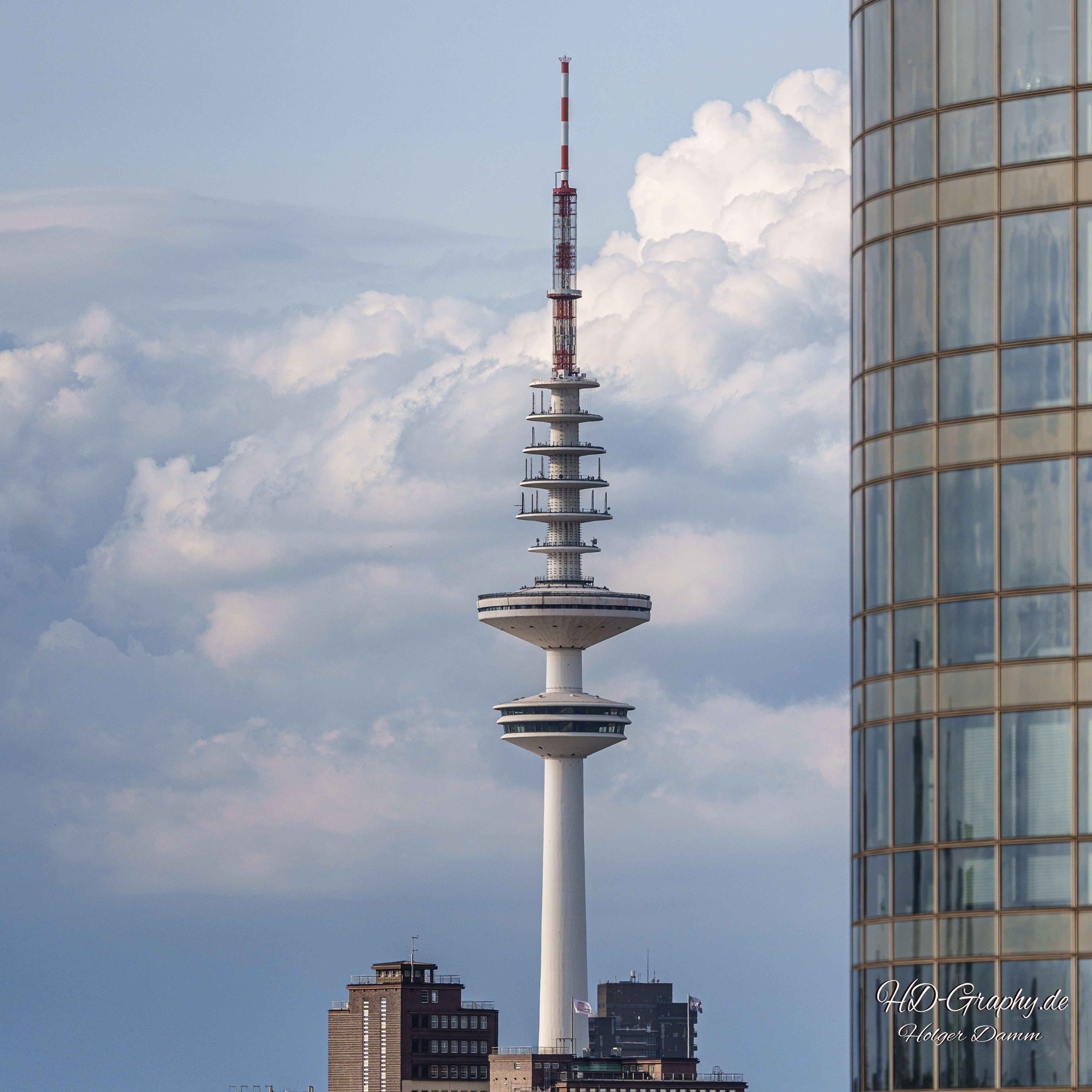 Bild von Philharmoni auf Fernsehturm Hansestadt Hamburg © HD-Graphy.de